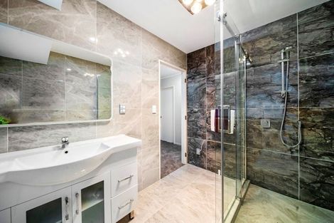 Photo of property in 2/19 Oratu Place, Manurewa, Auckland, 2102