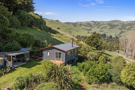 Photo of property in 206 Okains Bay Road, Robinsons Bay, 7581