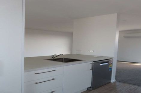 Photo of property in 6/246 Marine Parade, New Brighton, Christchurch, 8061