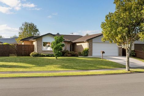 Photo of property in 15 Kereru Place, Pyes Pa, Tauranga, 3112