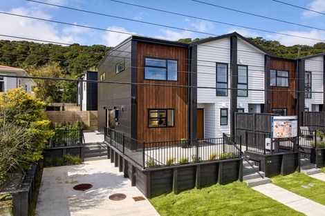 Photo of property in 1/24 Bull Avenue, Wainuiomata, Lower Hutt, 5014