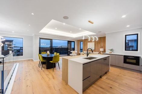 Photo of property in 49 Kumukumu Road, Long Bay, Auckland, 0630