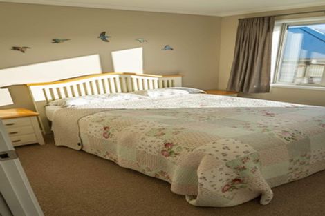 Photo of property in 7 Laly Haddon Place, Matakana, Warkworth, 0985
