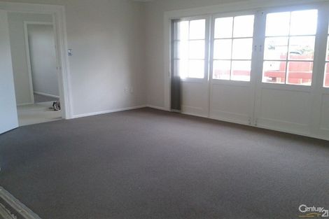 Photo of property in 52 Dale Crescent, Pakuranga, Auckland, 2010