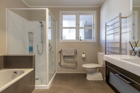 Photo of property in 6 Kohatu Parade, Wharewaka, Taupo, 3330