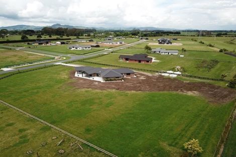 Photo of property in 3 Clover Close, Matangi, Hamilton, 3283