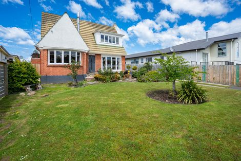 Photo of property in 44 Martin Road, Fairfield, Dunedin, 9018