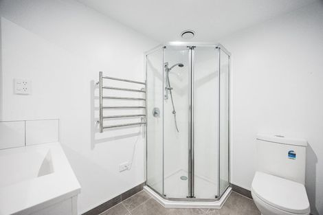 Photo of property in 108/28c Eileen Newey Place, Henderson, Auckland, 0612