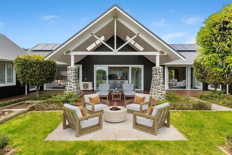 Photo of property in 144 Henwood Road, Paraite, New Plymouth, 4372