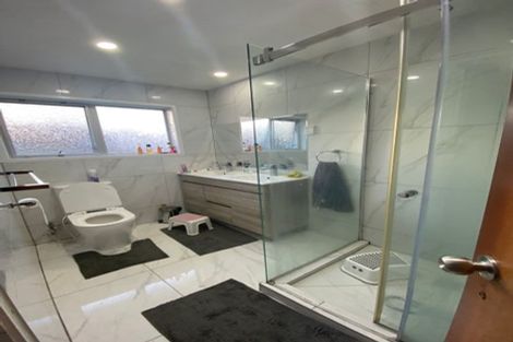 Photo of property in 2/9 Berwyn Avenue, Takanini, 2112