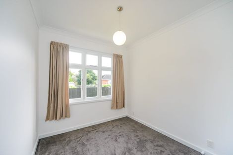 Photo of property in 57b Crewe Crescent, Hokowhitu, Palmerston North, 4410
