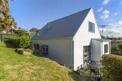 Photo of property in 24b Te Arawa Place, Welcome Bay, Tauranga, 3112