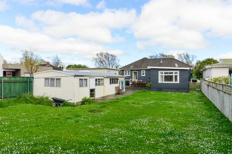 Photo of property in 89 Churchill Avenue, Hokowhitu, Palmerston North, 4410
