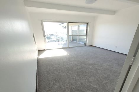 Photo of property in 3 Moera Place, Stanmore Bay, Whangaparaoa, 0932