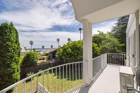 Photo of property in 1/674l Ranginui Road, Welcome Bay, Tauranga, 3175