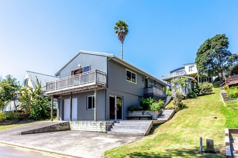Photo of property in 113 The Grove, Onemana, Whangamata, 3691