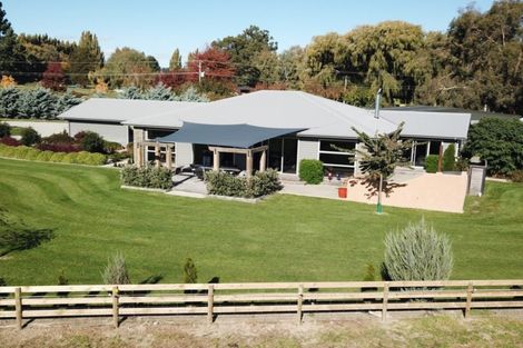 Photo of property in 25 Young Lane, Clyde, Alexandra, 9391