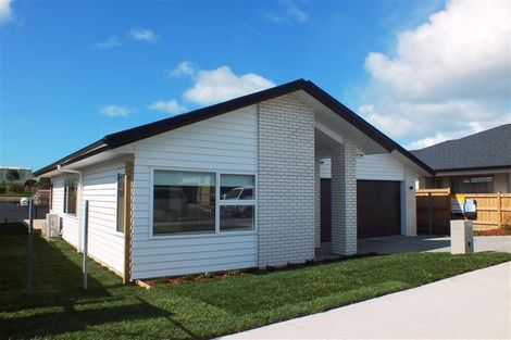 Photo of property in 31 Walsh Road, Papakura, 2110