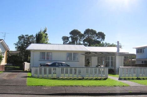 Photo of property in 49 Bodi Place, Te Atatu South, Auckland, 0610