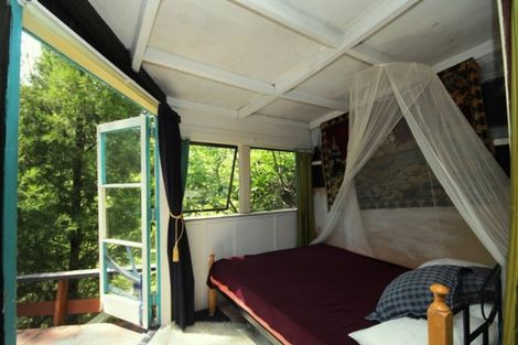 Photo of property in 10 Lavinia Place, Kawau Island, 0920