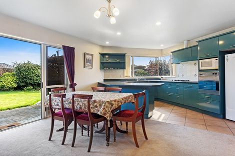 Photo of property in 21 Carmana Gardens, Rangiora, 7400