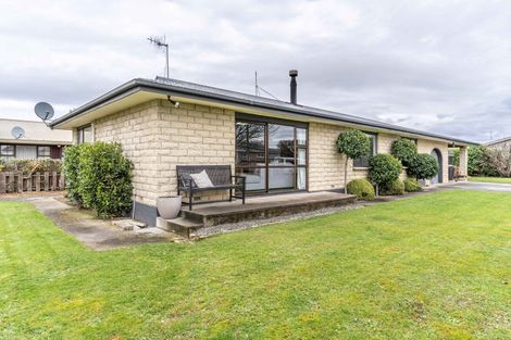 Photo of property in 126 Great North Road, Winton, 9720