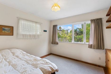 Photo of property in 257 East Coast Road, Mairangi Bay, Auckland, 0630