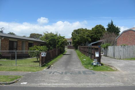 Photo of property in 2/27 Kopara Place, Clendon Park, Auckland, 2103