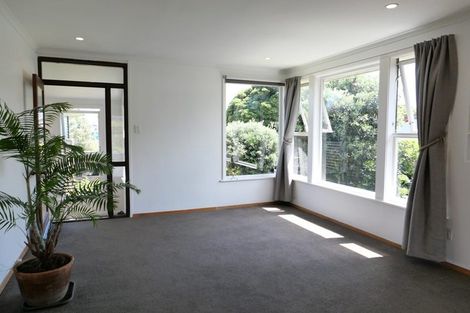 Photo of property in 48 Rutherford Drive, Waikanae Beach, Waikanae, 5036