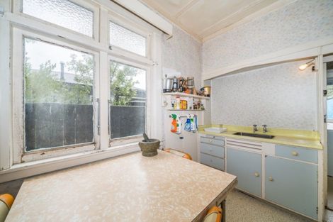 Photo of property in 60 Weston Avenue, Roslyn, Palmerston North, 4414