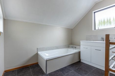Photo of property in 632 Ferguson Street, Terrace End, Palmerston North, 4410