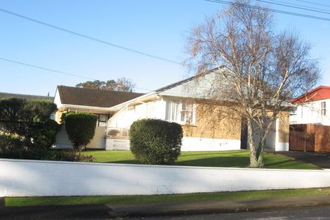 Photo of property in 11 Tampin Road, Hillpark, Auckland, 2102