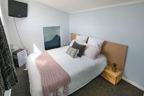 Photo of property in 53 Beaumaris Crescent, Ascot Park, Porirua, 5024