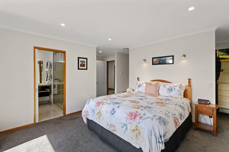 Photo of property in 25 Jozecom Place, Rolleston, 7614