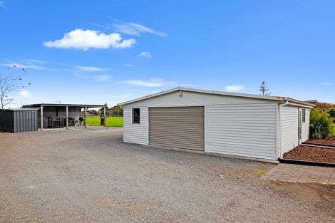 Photo of property in 217 Glenbrook Station Road, Glenbrook, Waiuku, 2681
