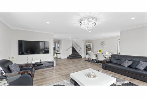 Photo of property in 127a Puhinui Road, Papatoetoe, Auckland, 2104