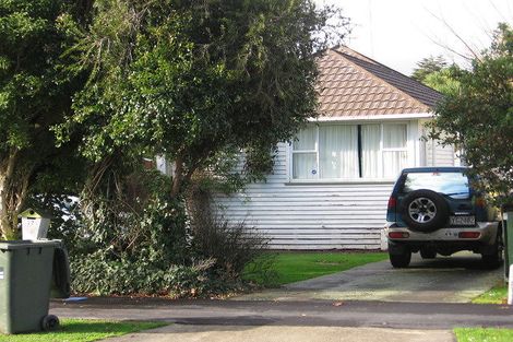 Photo of property in 24 Parata Street, Hokowhitu, Palmerston North, 4410