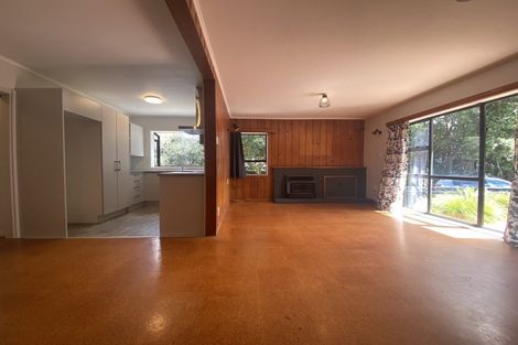 Photo of property in 56 Kahu Road, Paremata, Porirua, 5024