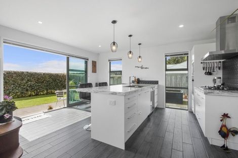 Photo of property in 18 Nolan Place, Katikati, 3129