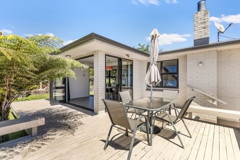 Photo of property in 32 Porikapa Road, Owhata, Rotorua, 3010