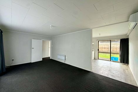 Photo of property in 22 Cook Street, Marfell, New Plymouth, 4310