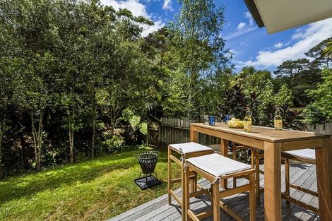 Photo of property in 71a Gledstane Road, Stanmore Bay, Whangaparaoa, 0932
