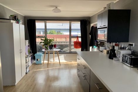 Photo of property in 5 College Street, Oamaru North, Oamaru, 9400