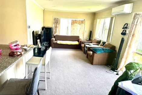 Photo of property in 1/36a Kenderdine Road, Papatoetoe, Auckland, 2025