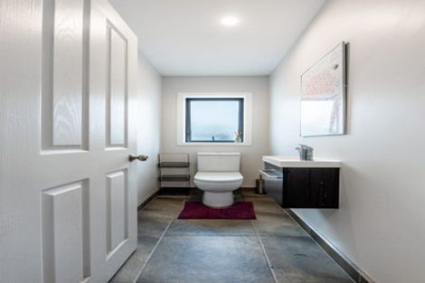 Photo of property in 61a Margan Avenue, New Lynn, Auckland, 0600