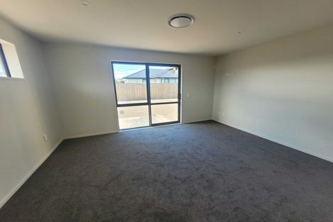 Photo of property in 76 Hilton Drive, Amberley, 7410