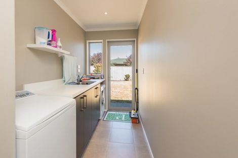 Photo of property in 15 Aratia Way, Richmond, 7020