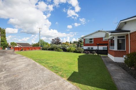 Photo of property in 35 Hillcrest Road, Hillcrest, Hamilton, 3216