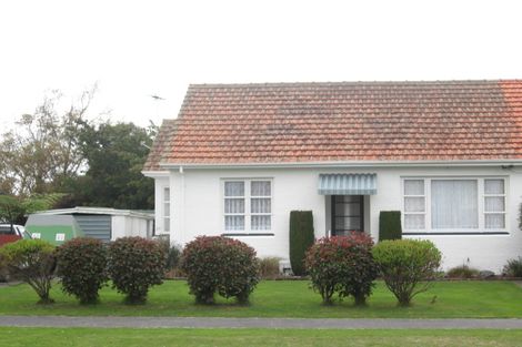 Photo of property in 27 Mitchell Street, Epuni, Lower Hutt, 5011