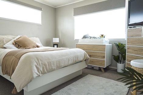 Photo of property in 39 Court Town Close, Mangere, Auckland, 2022